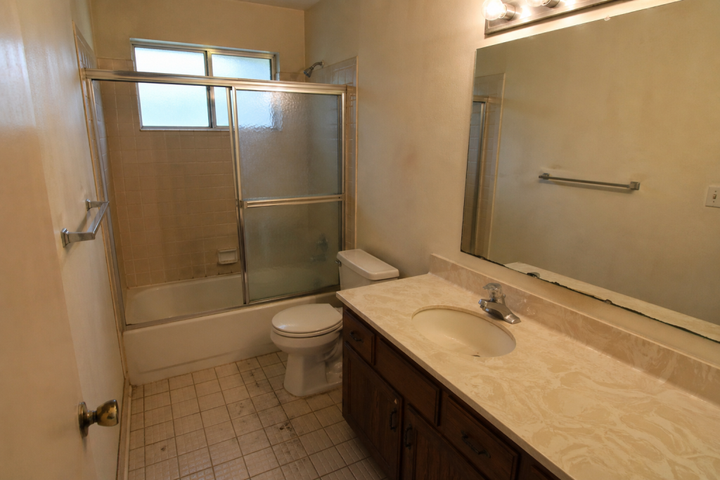 before bathroom in florida